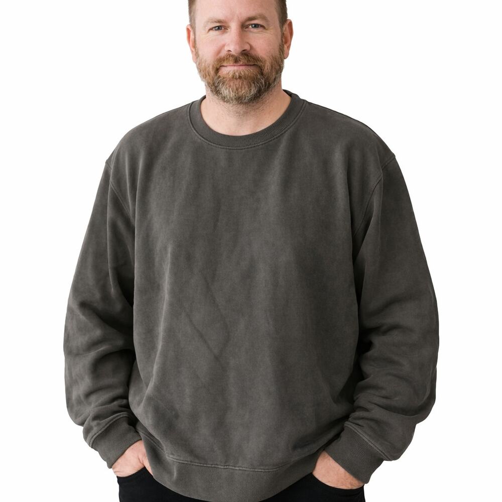 gray oversized crewneck sweatshirt mens XL minimal basic streetwear